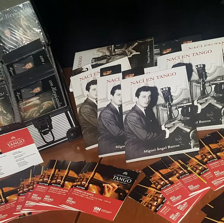 naci en tango