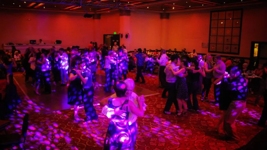 60538913_10157222066779731_3902203287083941888_n-e1726802725646