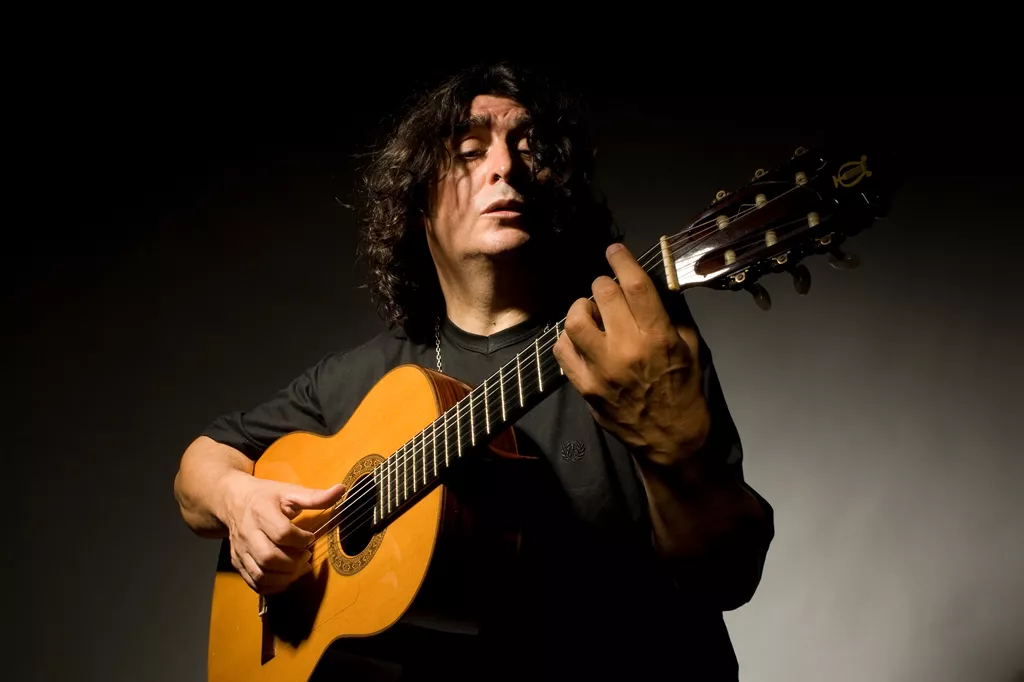 Luis Salinas