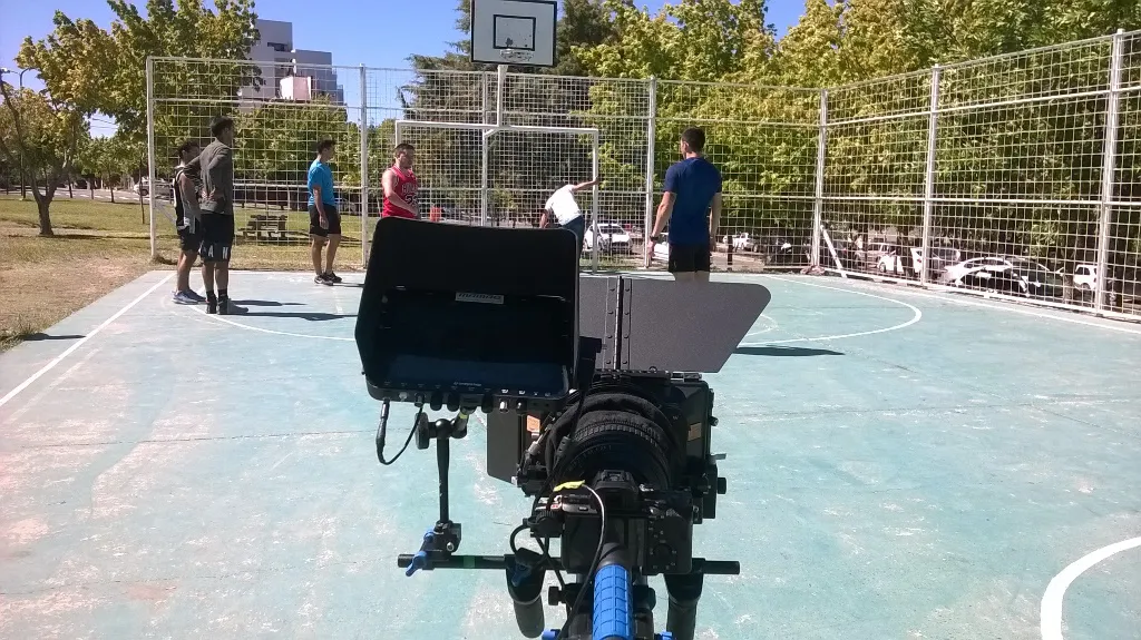 Extravagantes película neuquina