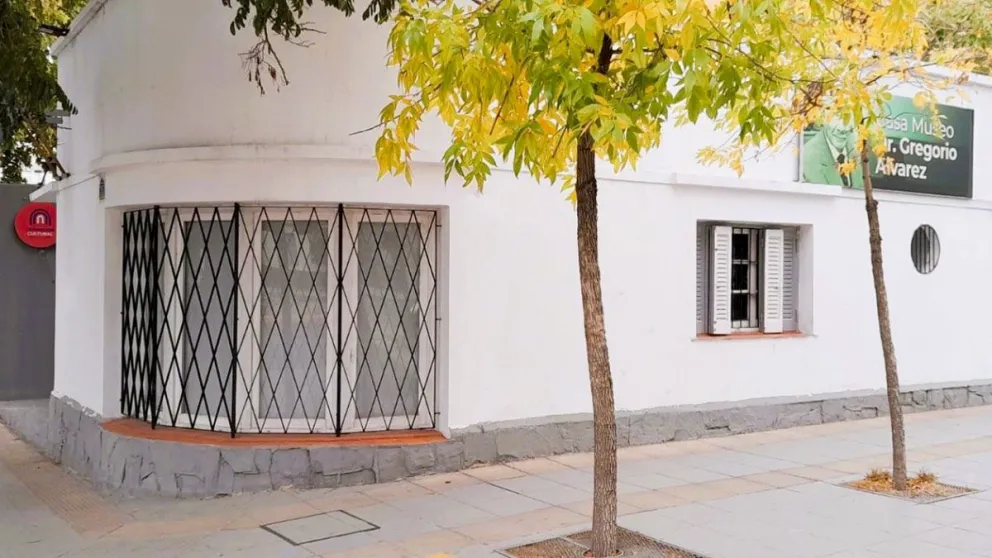 Casa Gregorio Alvarez