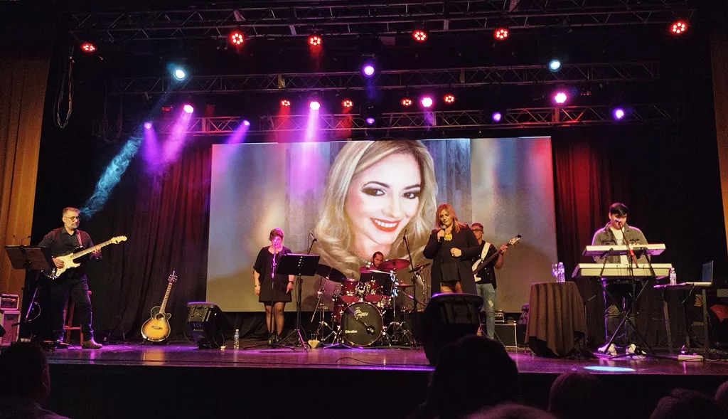 Show Karina Maureira