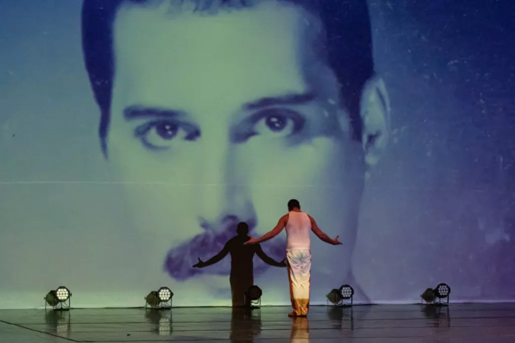 El show debe continuar (3)